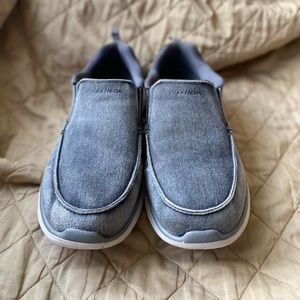 Skechers ( wide fit ) size 12